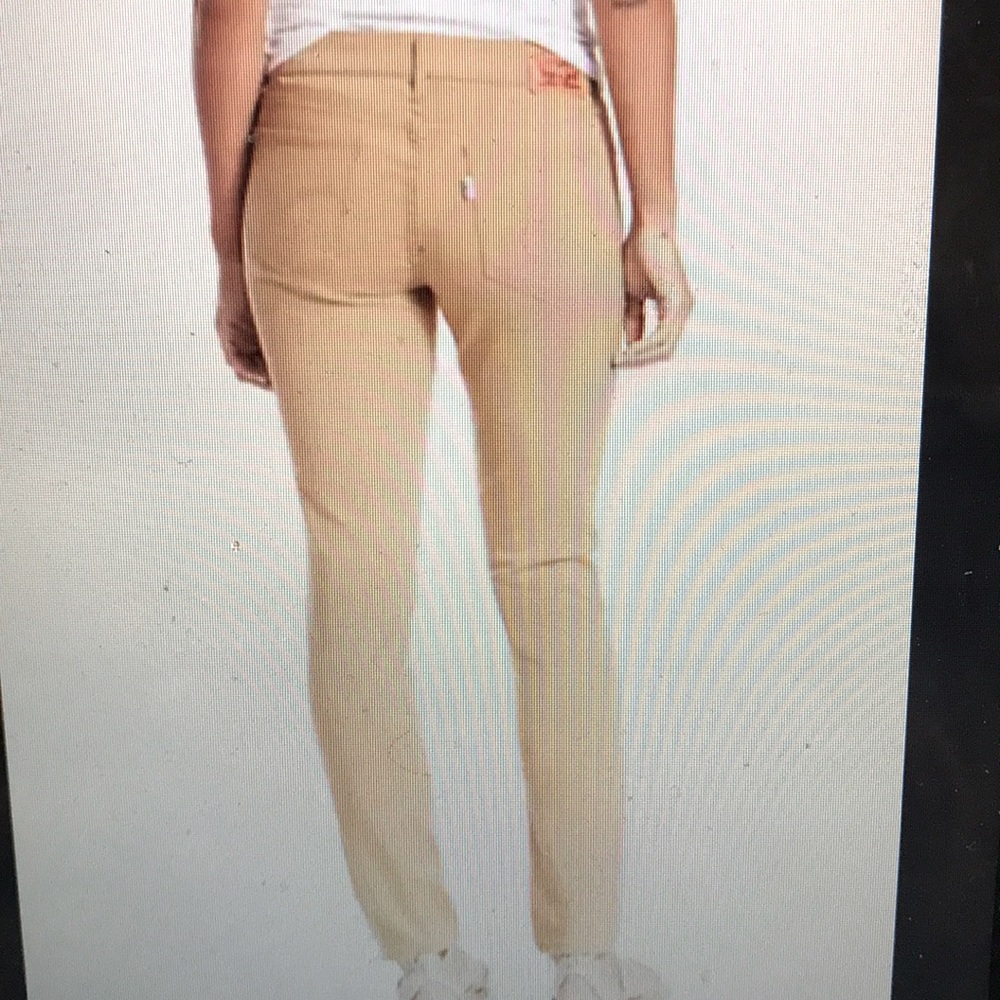 Levi’s khaki high rise skinny jeans